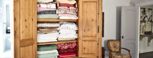 Aperçu des armoires à vêtements avec étagères, règles de sélection