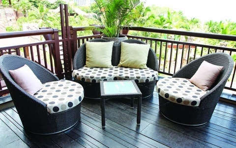 Wicker furniture with soft seats