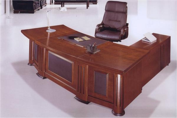 Executive table