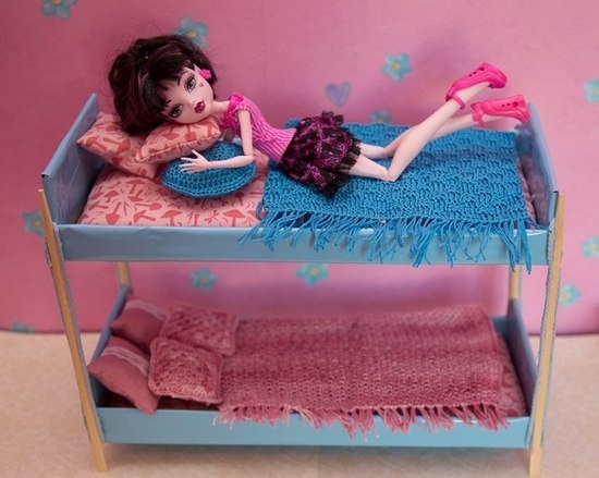 How to make a bunk bed for dolls