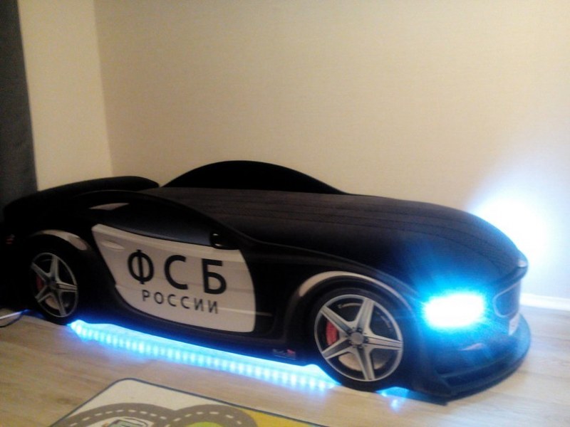 Bed in the form of a modern BMW FSB car