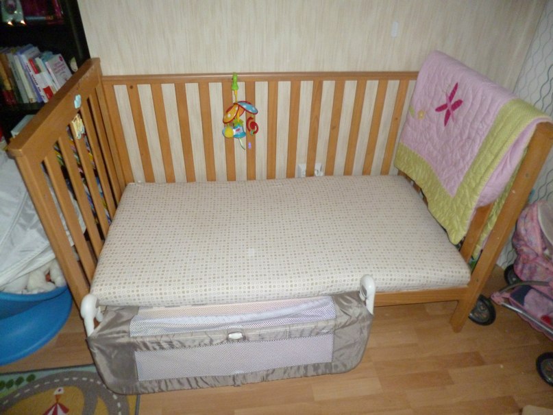 Safety flange for a modern crib