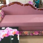 Imprimé floral sur meubles